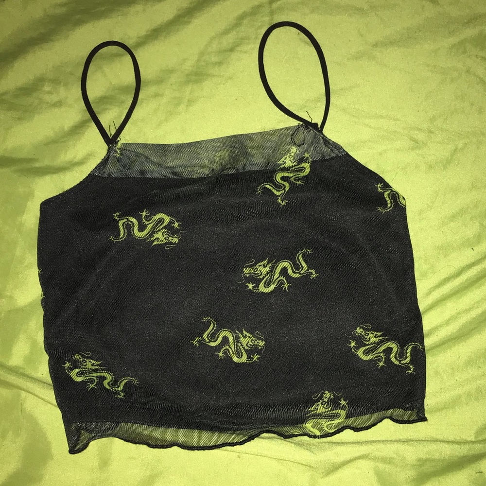 rue 21 dragon crop top